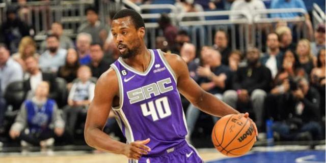 看球吧在线观看-补强之路不停！冠军前锋加盟 马刺有望重返季后赛