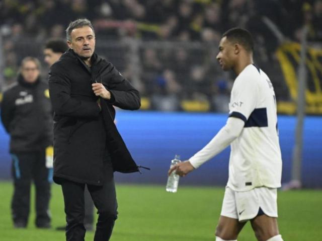 看球直播-【揭秘】姆巴佩对恩里克很不满意！又被打中锋惹毛了