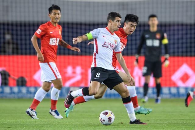 NBA直播-【中超】奥斯卡失良机 广州队0比0闷平上海海港