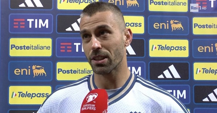 看球直播-斯皮纳佐拉：又要目睹一届没意大利的世界杯了，看到队友哭很心痛